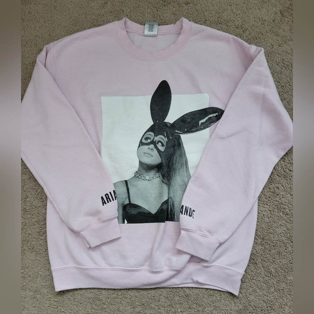 Ariana Grande  Sweatshirt